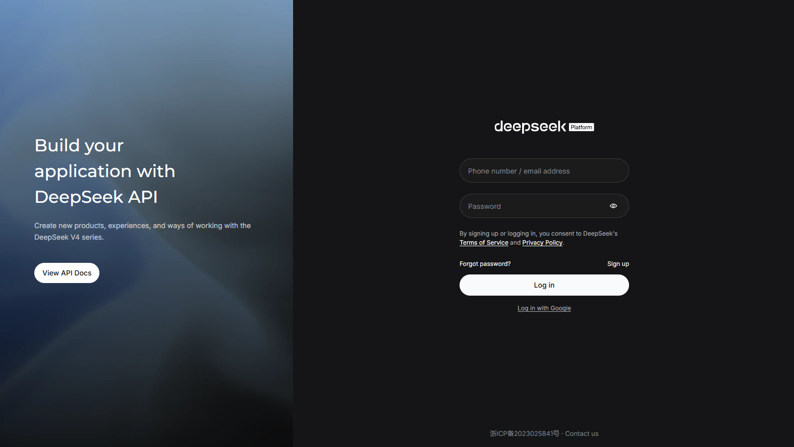 DeepSeek được đặt làm dịch vụ AI chat mặc định